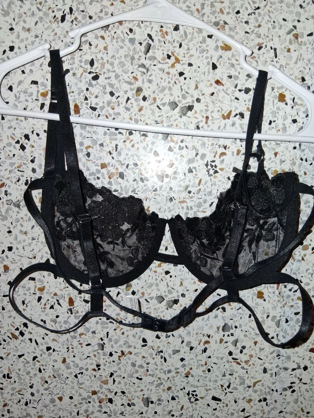 Women's Lingerie Bra Lace Size Large Black Underwire